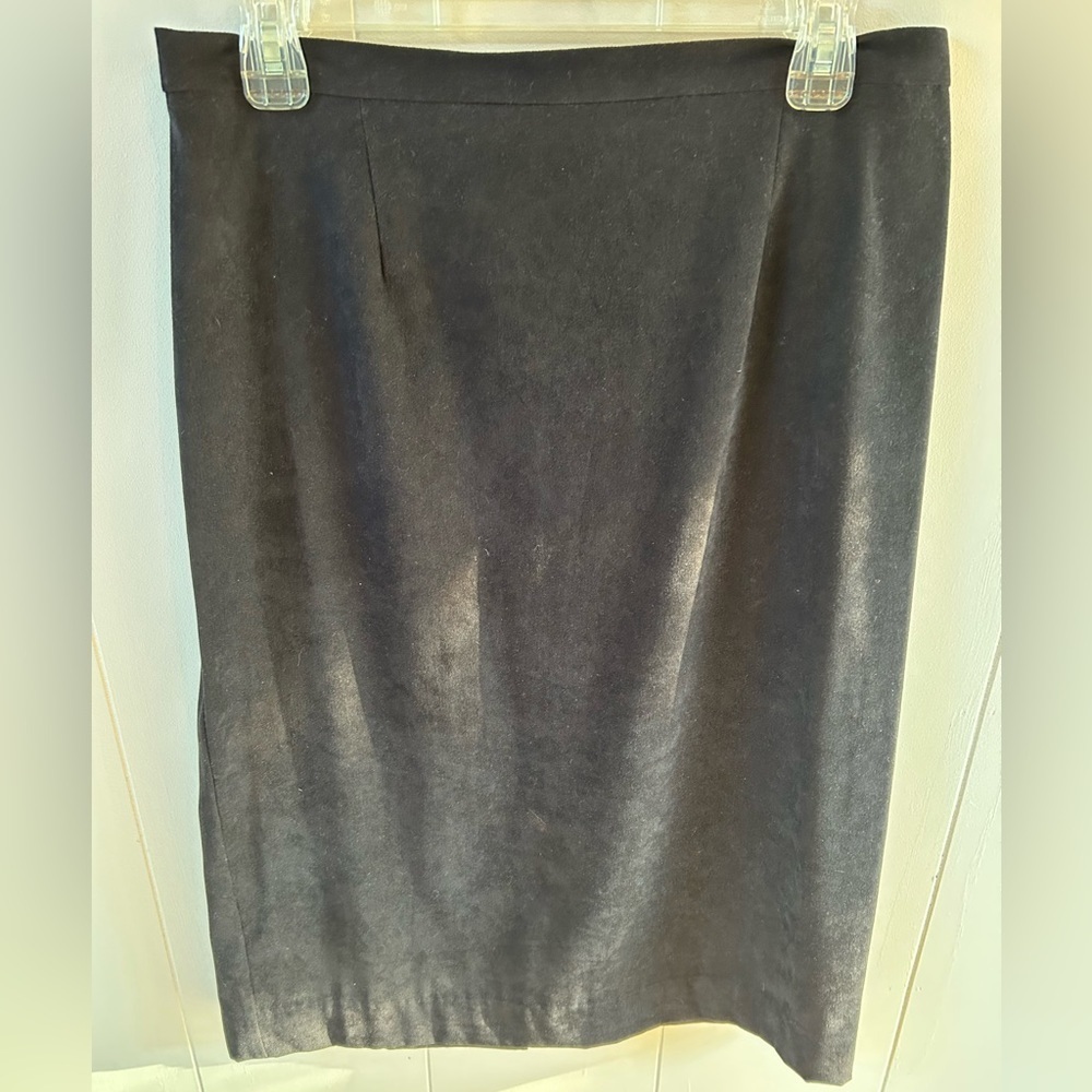 Women’s pencil skirt